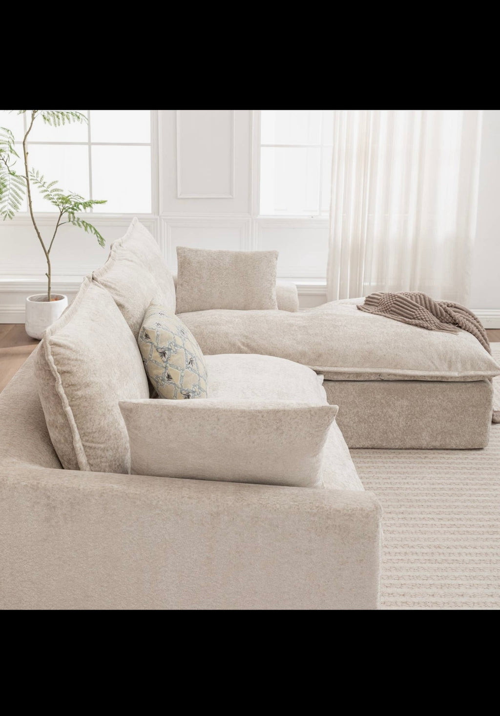 Ivory Chenille L-Shaped Modular
Sectional Compressed Sofa