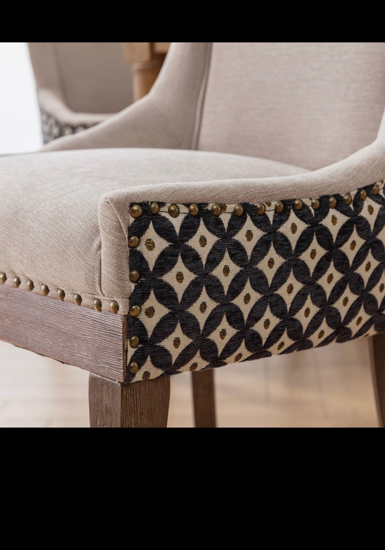 Ultra Side Dining Chair, Thickened Fabric Chairs with Neutrally Toned Solid Wood Legs, Bronze Nail Head, Set of 2, Beige and Patterned,Sw2207Bg Beige Black Dining Room American Design Rubberwood Set