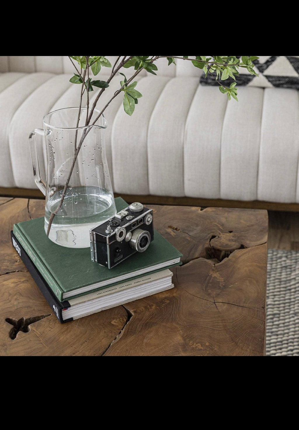 Natura Flow Coffee Table