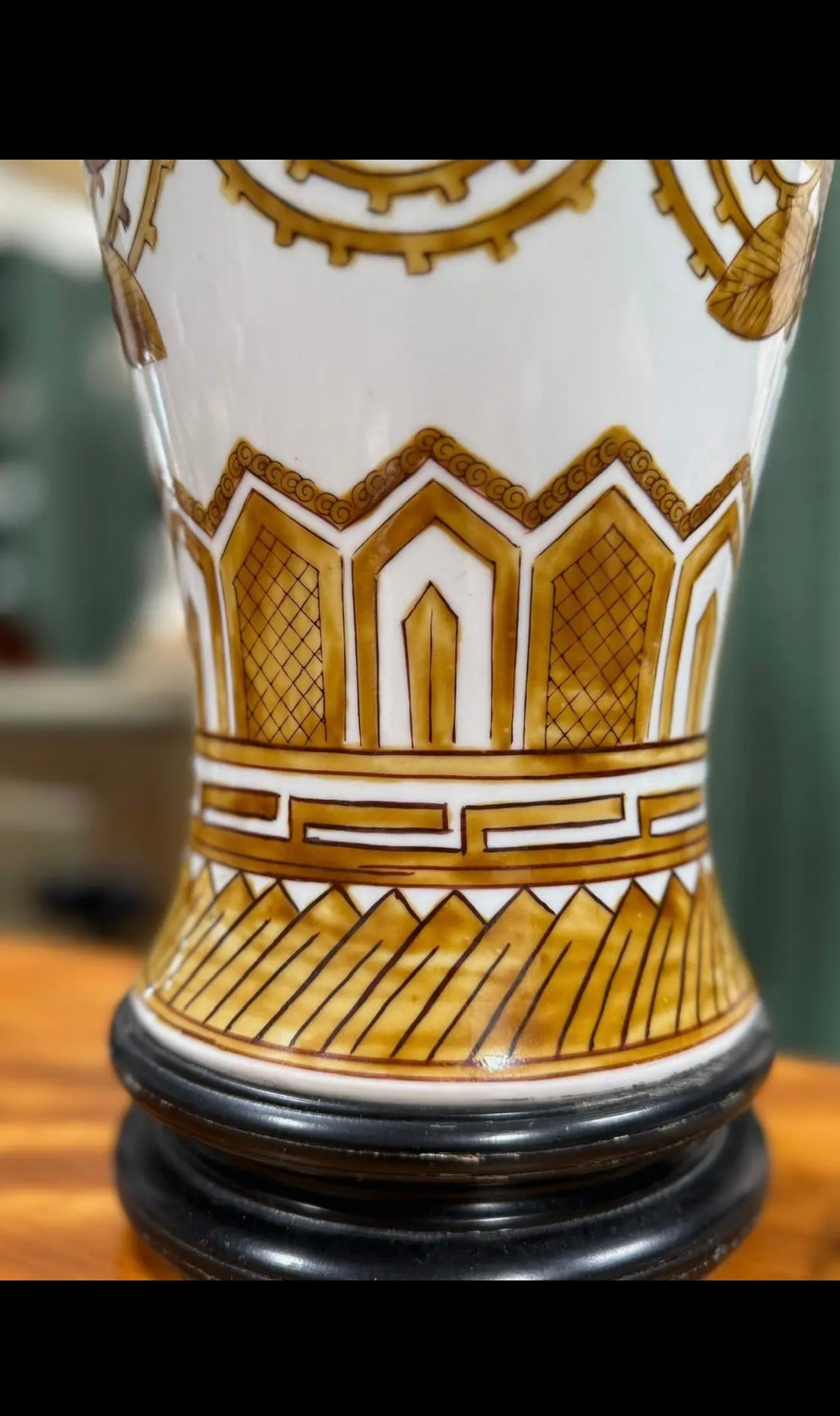 1940s-1950s Large Porcelain Art Deco Chinoiserie Table Lamp