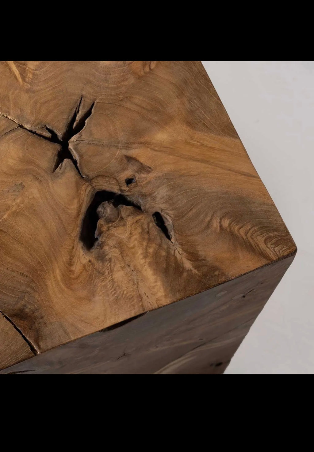 Natura Flow Coffee Table